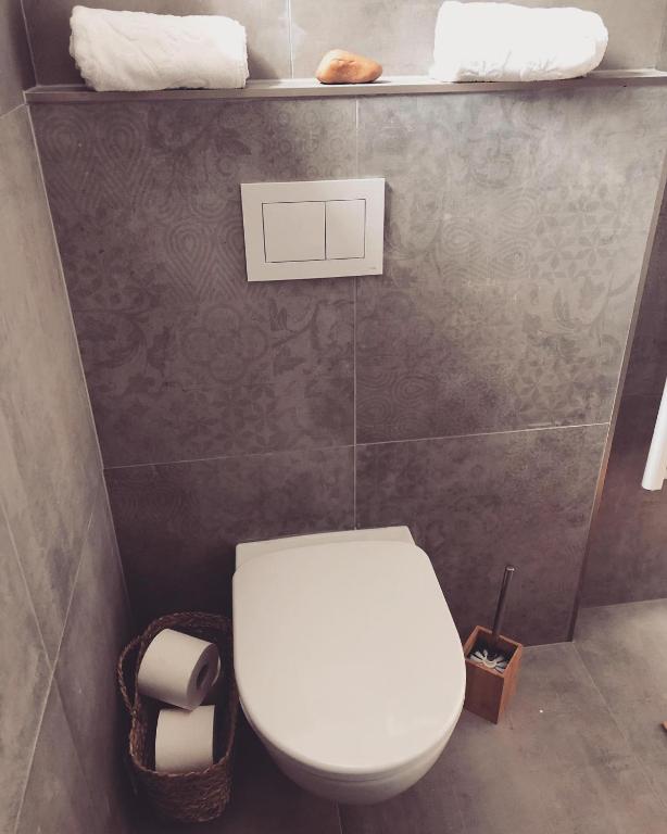 PÁLAVSKÉ DOMKY room 6